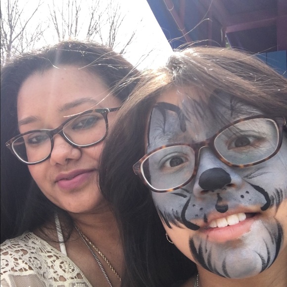 Meet your Posher, Rituparna - Picture 1 of 1